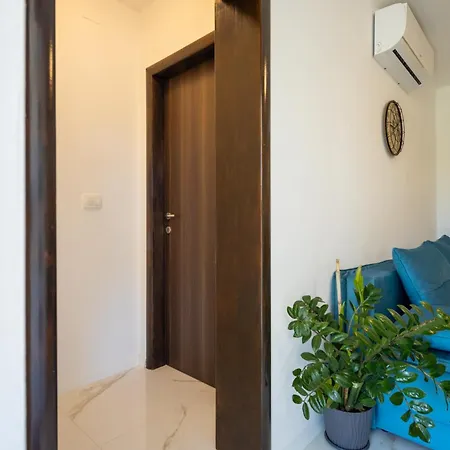 Iva Appartement *